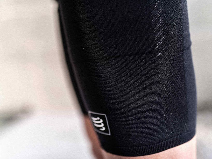 COMPRESSION RUN SHORT BLACK